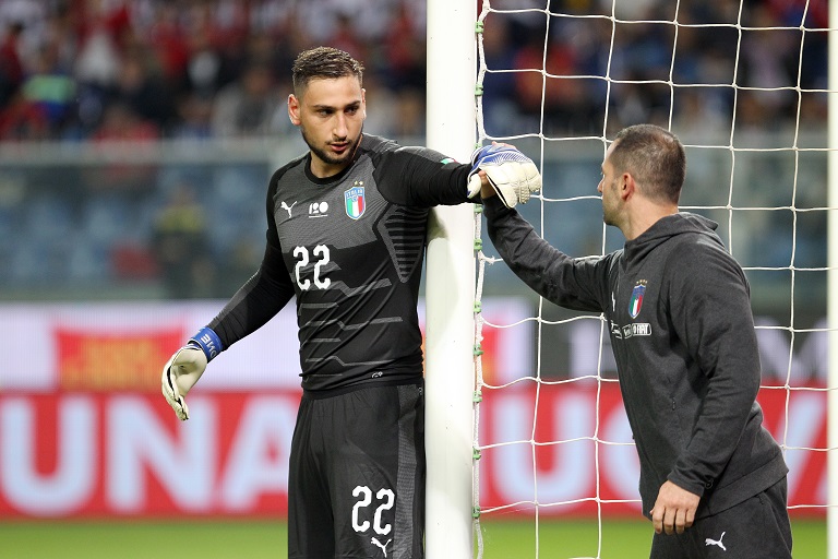 Walter Martinelli con il portiere della Nazionale Gianluigi Donnarumma (FOTO Claudio Villa)